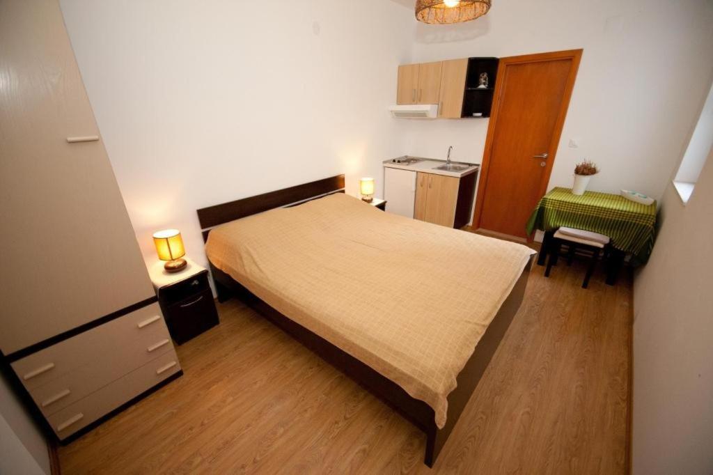 Apartments Briest ดูบรอฟนิก ภายนอก รูปภาพ